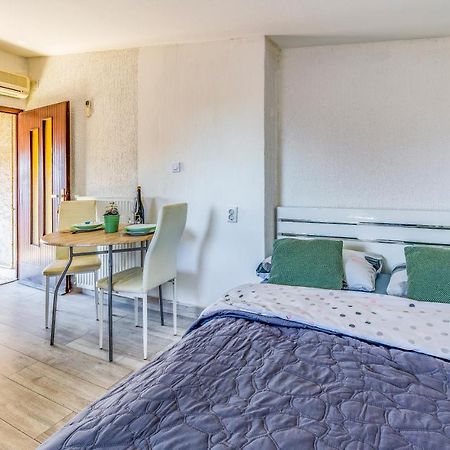 Apartments Tamara Медулин Екстер'єр фото