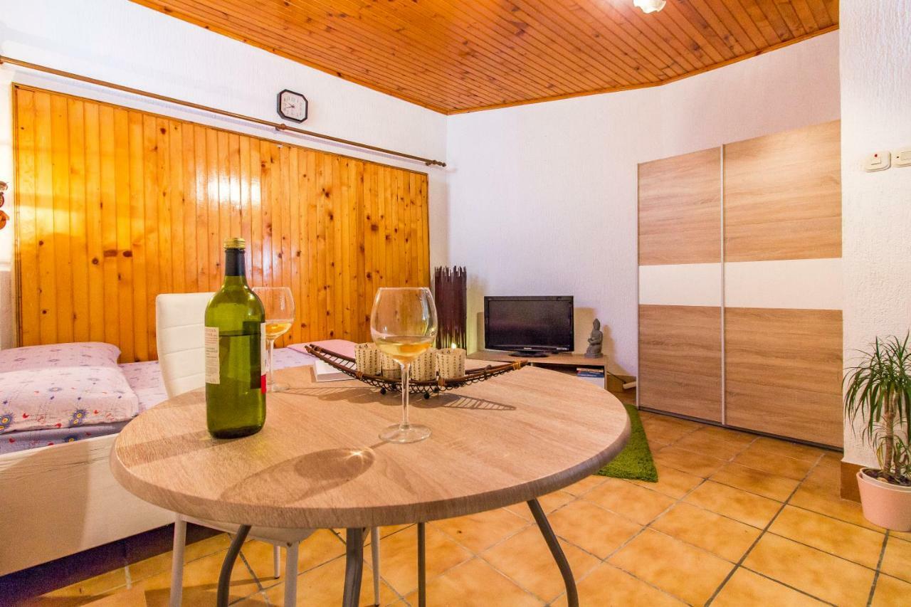 Apartments Tamara Медулин Екстер'єр фото
