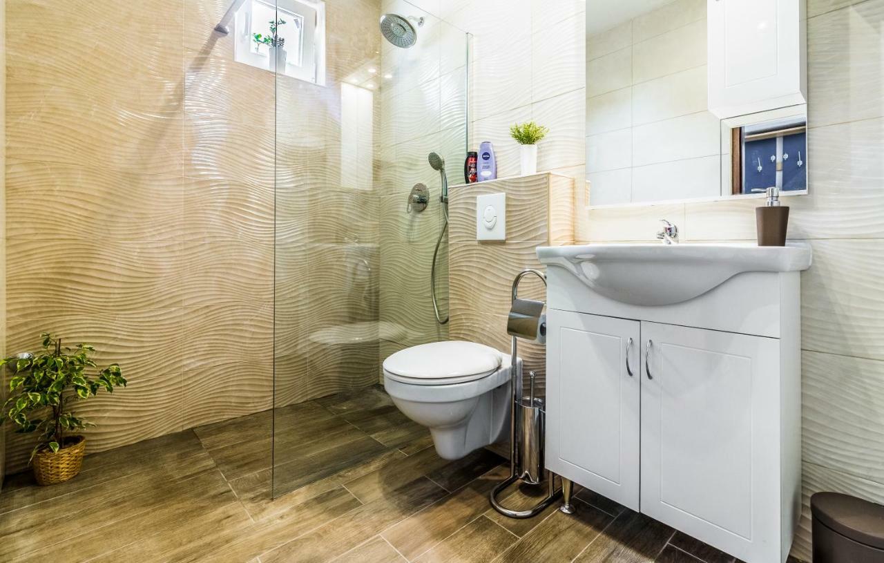 Apartments Tamara Медулин Екстер'єр фото
